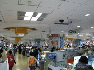 年終市場(chǎng)透視 中關(guān)村柜臺(tái)交易轉(zhuǎn)向現(xiàn)金結(jié)算，電子產(chǎn)品銷售模式悄然變化